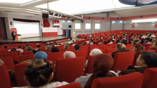 Manisada Aile İçi İletişim söyleşisi
