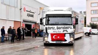 Mersin Büyükşehir Belediyesi depremzedelerin yanında oldu