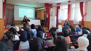 Mersin emniyeti öğrencilerle yönelik bilgilendirme çalışması gerçekleştirdi