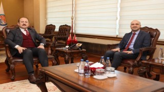 Mersin Valisi Pehlivan, KOSGEB Başkanı İbrahimcioğlu ile görüştü