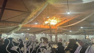 Mersinde düğün töreninde salonda yangın çıktı