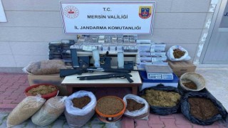 Mersinde kaçak sigara operasyonu: 5 gözaltı
