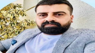 Mersinde tırın altına giren lüks otomobil hurdaya döndü: 1 ölü