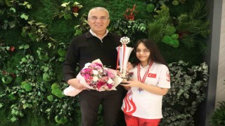 Mezitliye bir şampiyonluk daha