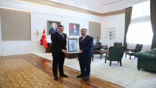 MHPli Ersoy, Bakan Kocaya ilçelerin taleplerini iletti