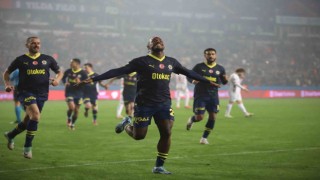 Michy Batshuayi, bu sezon 17. golünü attı