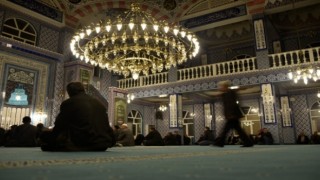 Miraç Kandili Depremin yıl dönümüne denk geldi