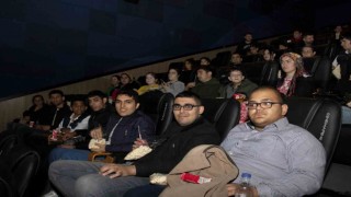 Mola evinin özel bireyleri sinema etkinliği ile eğlendi