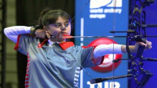 Muğla Büyükşehir okçusu Hazal Avrupa şampiyonu