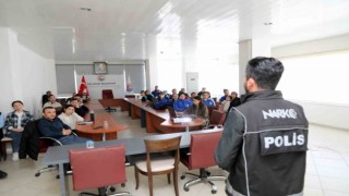 Narkotik ekipleri UYUMA ve NARVAS uygulamalarını tanıtıyor