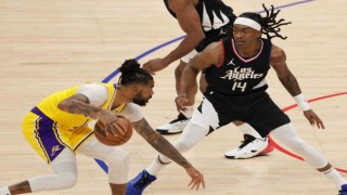 NBAde Los Angeles derbisinin kazananı Lakers oldu