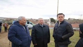 Nebi Hatipoğlu 63 hayvanı telef olan vatandaşı yalnız bırakmadı