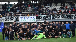 Nilüfer şampiyonluğa koşuyor