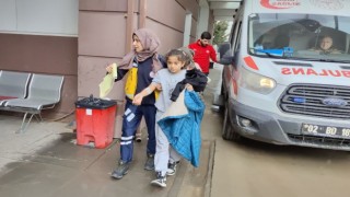 Öğrenciler yedikleri kekten zehirlendi