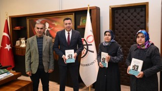 OKÜ'den Dr. Öğr. Üyesi Murat Gök'ün Ailesine Armağan