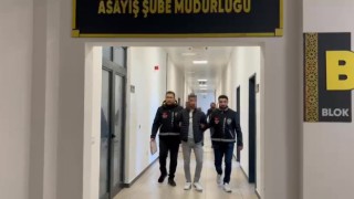 Okul bahçesindeki dehşetin ardından baba ve oğlu çıktı