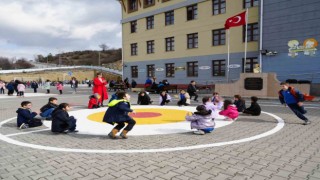 Okullarda geleneksel oyunlar sayesinde çocuklara dijital diyet uygulanacak