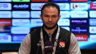 Ömer Faruk Mahir: “Futbol oynamanın çok zor olduğu bir saha”