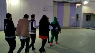 17 Yaşındaki Kız Çocuğunu Fuhuşa Zorlayan 3 Kişi Tutuklandı