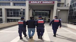 Osmaniyede FETÖ hükümlüsü eski komiser yakalandı