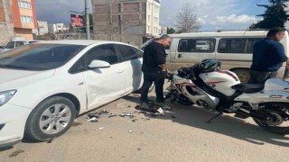Otomobil ile motosiklet çarpıştı: 1 yaralı