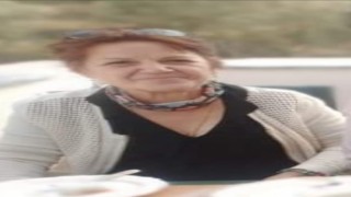 Otomobilin çarptığı kadın kurtarılamadı