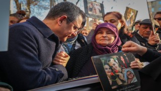 Özgür Özel’den Çorlu tren kazası kararına tepki “Rezil bir karar”