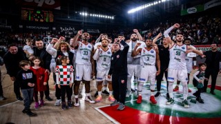 P. Karşıyaka, ilk galibiyetini aldı