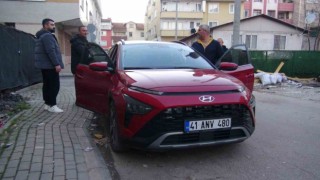 Park halindeki çok sayıda aracı çizdiler