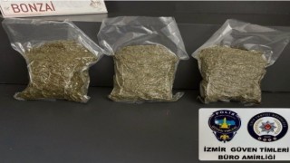 Polisi karşısında gören zehir taciri neye uğradığını şaşırdı