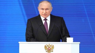 Putin: “Onların (Batı) topraklarındaki hedefleri vurabilecek silahlara sahibiz”