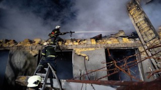 Rusya, Ukraynanın doğusu ile güneyini vurdu: 4 ölü, 8 yaralı