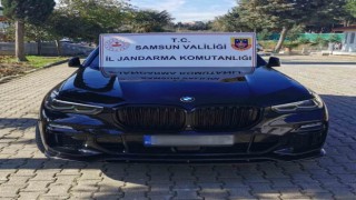 Samsunda jandarma 3,5 milyonluk gümrük kaçağı araç ele geçirdi