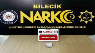Şehirlerarası otobüs yolculuğunda uyuşturucu alarmı ekipleri harekete geçirdi