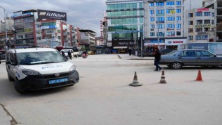 Şehrin en işlek caddesinde iş yerine silahlı saldırı: 1 yaralı