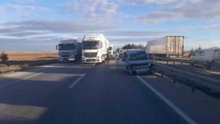 Seyir halindeki kamyonet, tankere arkadan çarptı, 1 kişi hayatını kaybetti