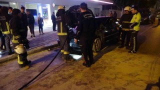 Seyir halindeyken alev alan aracın motoru kül oldu