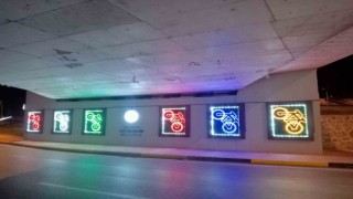 SGK Köprülü Kavşağına renk katan dokunuş