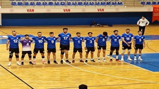 Siirt Belediyesi Erkek Voleybol Takımı play-off oynamaya hak kazandı