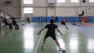 Sivasta badminton rüzgarı esti