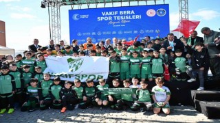 Sporun yeni adresi Vakıf Bera, Bakan Bakın katıldığı törenle açıldı