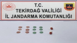 Şüphelinin üzerinden uyuşturucu hap çıktı