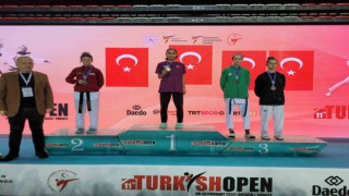 Taekwondocular 3 madalya ile döndü