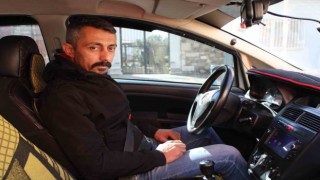 Taksici kendisine hakaret eden kadın müşterisinden şikayetçi oldu