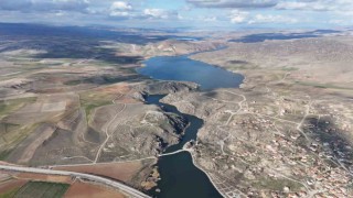 Tarih ve doğa ile iç içe olan Çeşnigir Köprüsü ve Kanyonuna yoğun ilgi