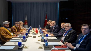 TBMM Başkanı Kurtulmuş, Umman Şura Meclisi Başkanı Al Maawali ile bir araya geldi