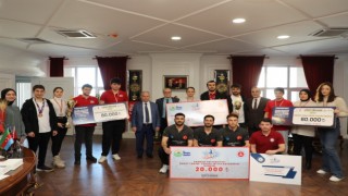 TEKNOFESTte derece yapan takımlara ödül