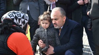 Teoman Özalp Parkı, yenilenen yüzüyle hizmette