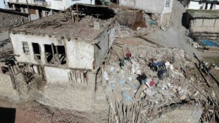 Tokatlı şehit Yasin Karacanın babaevi yeniden yapılıyor