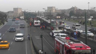 Topkapıda feci kaza: Tramvayın altında kalan şahıs hayatını kaybetti